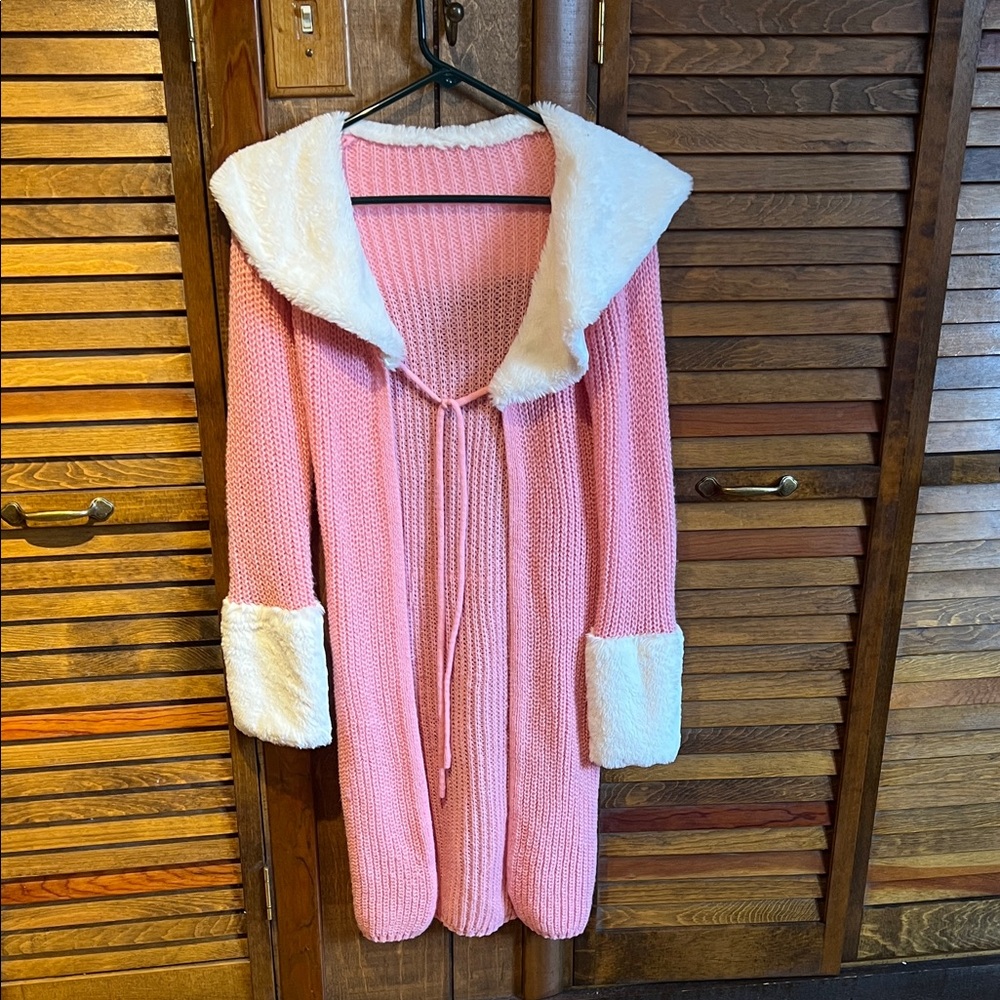 Pink Knit Cardigan with White Fur Trim